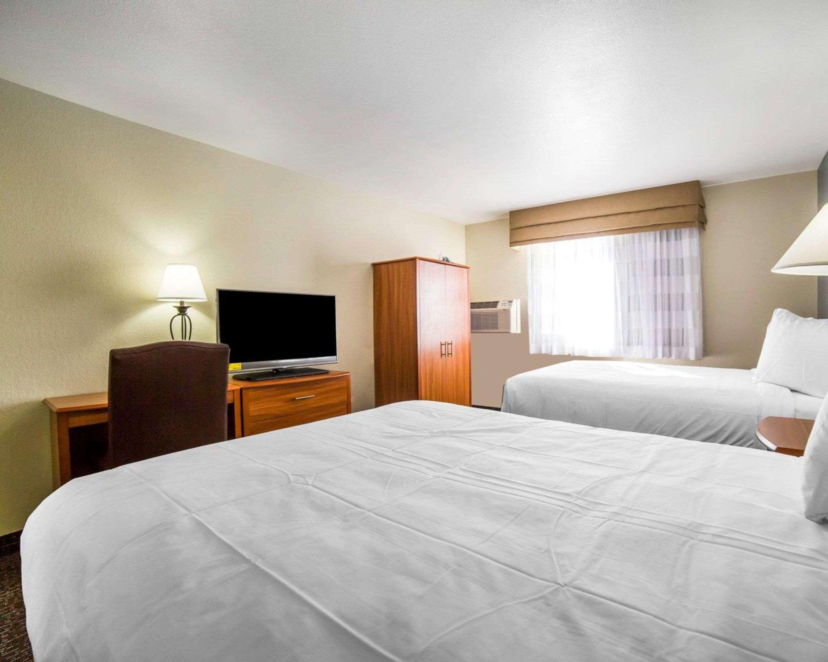 Quality Inn Gillette I-90 East Buitenkant foto