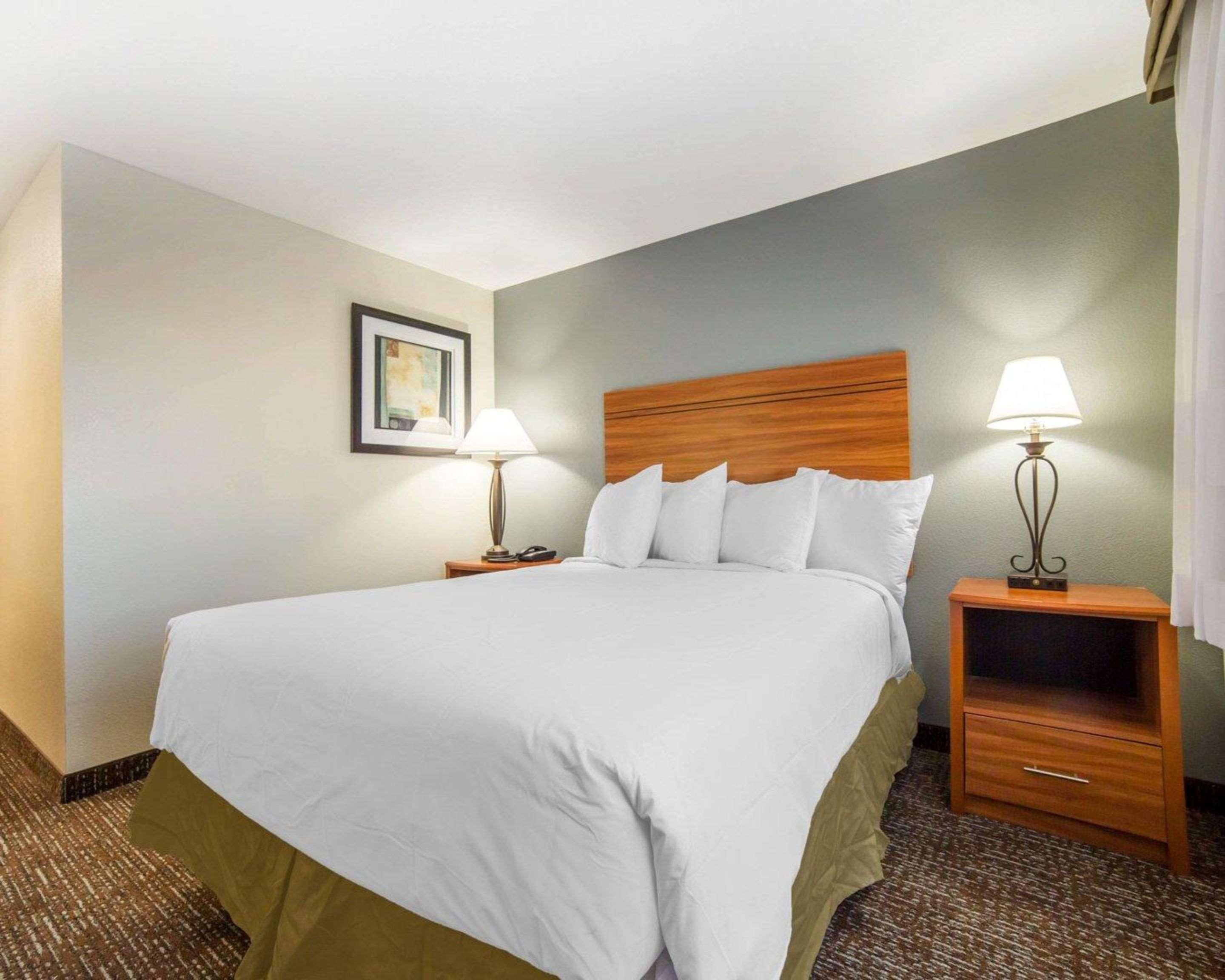 Quality Inn Gillette I-90 East Buitenkant foto