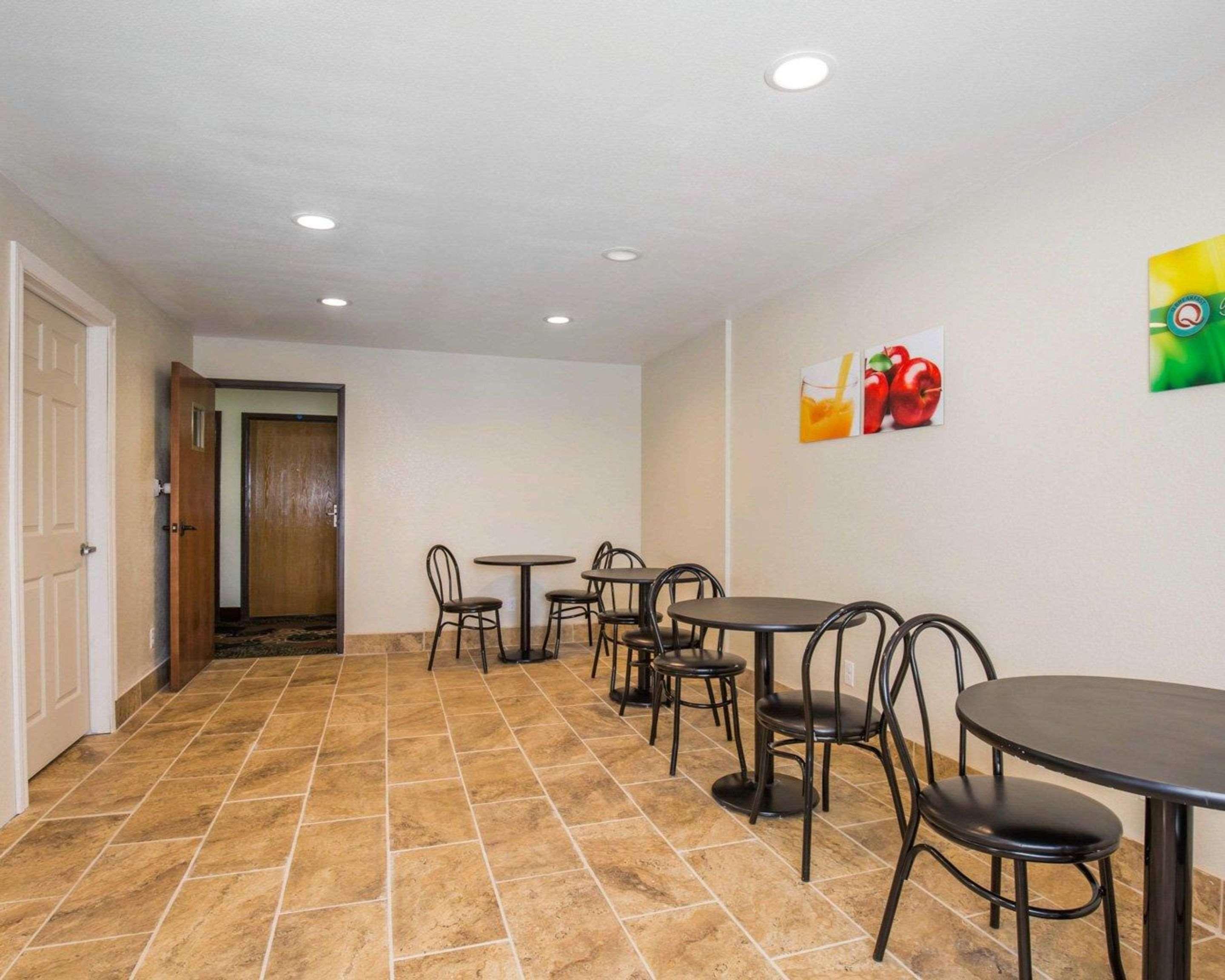Quality Inn Gillette I-90 East Buitenkant foto