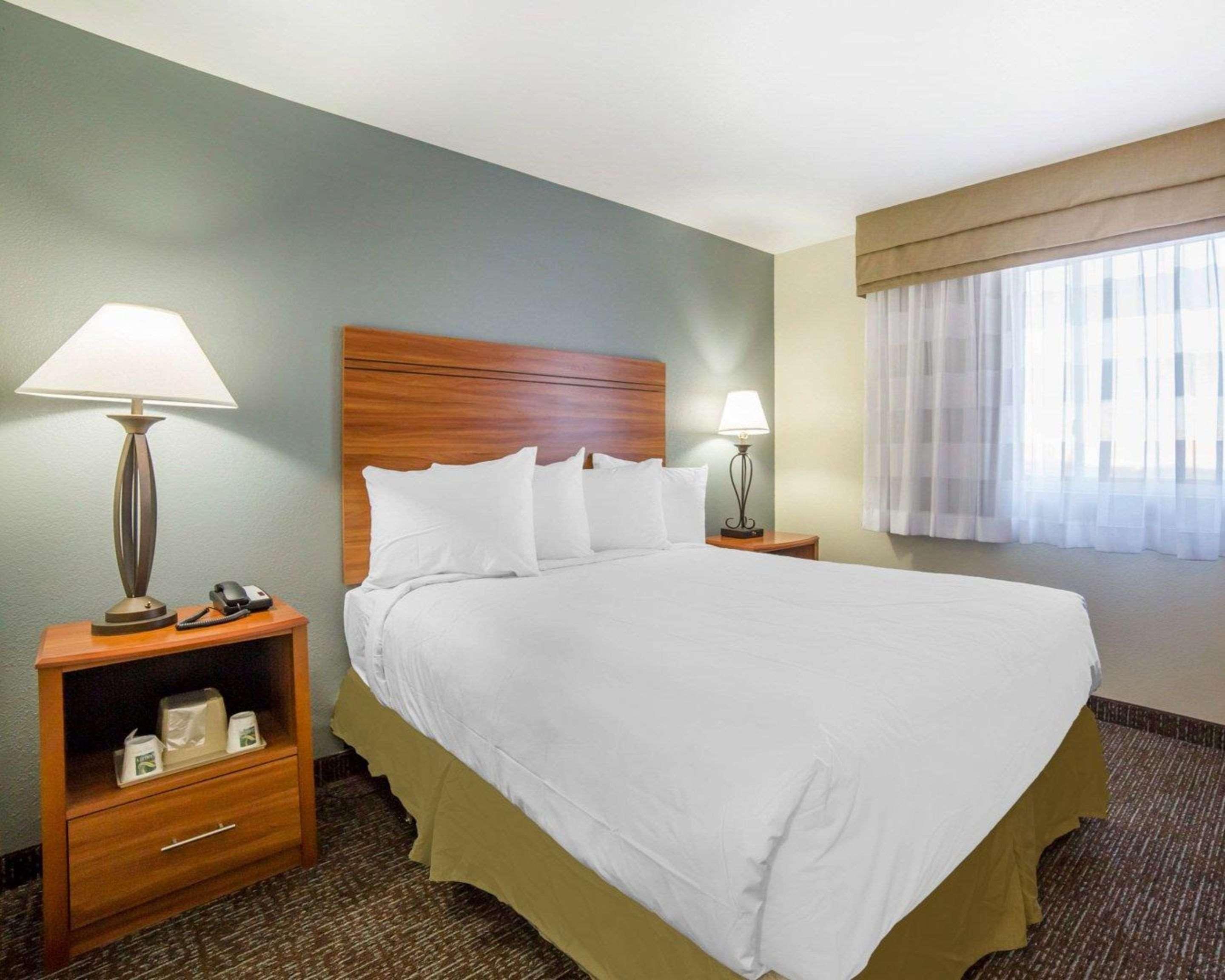 Quality Inn Gillette I-90 East Buitenkant foto